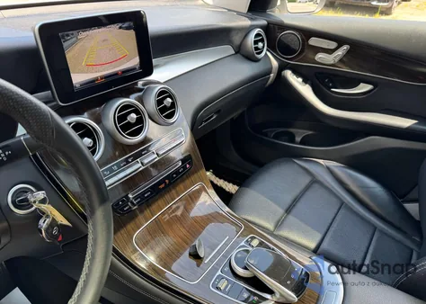 2016 Mercedes-Benz Glc 300 4Matic из США, поврежденный, VIN WDC0G4KB3GF064004